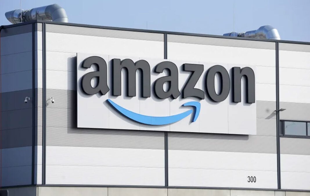 Amazon Robots Ia Reduisent 25 Temps Traitement Commandes